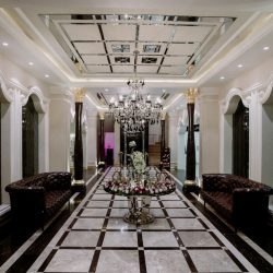 ورودی تالار مجلل کیان